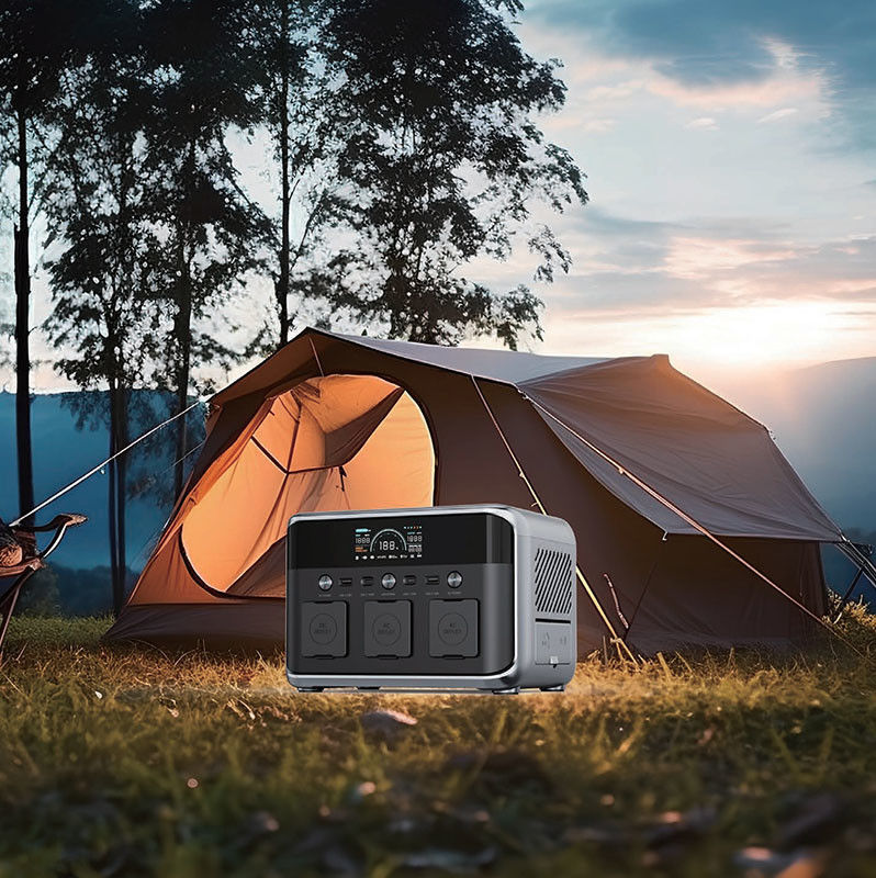 Μεταφορτώσιμο ηλιακό σταθμό 600W LiFePO4 Ηλιακή γεννήτρια για κάμπινγκ